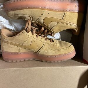 Tan Nike Sneakers